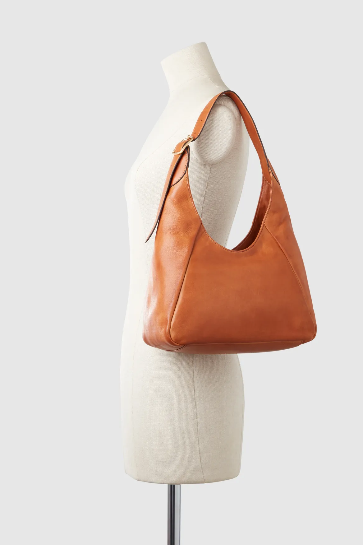Alexa Leather Small Hobo Bag Strandbags