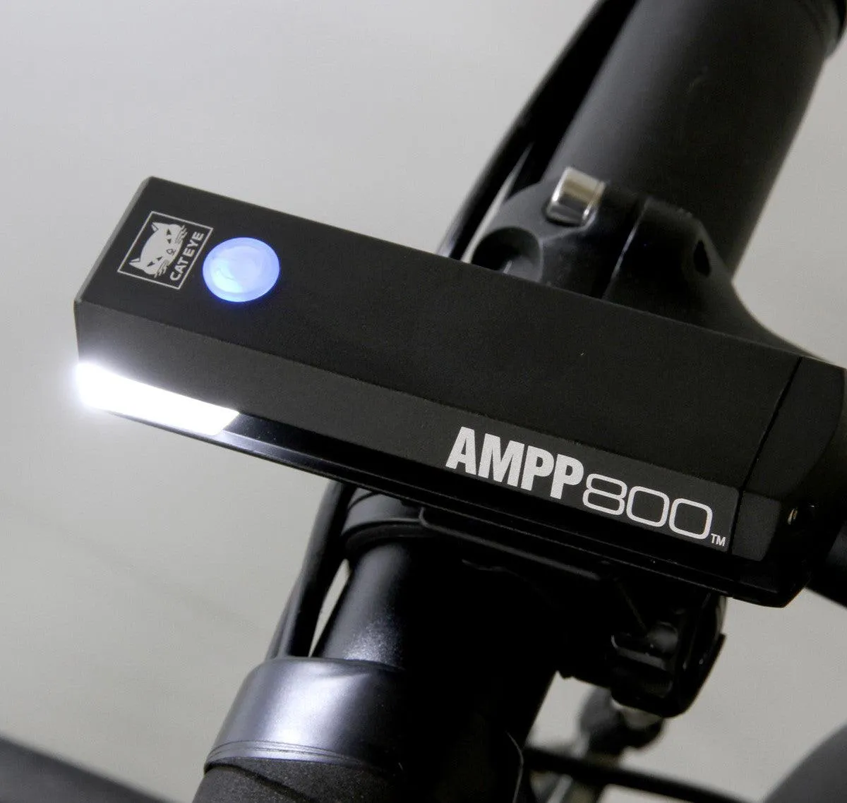 Cateye AMPP 800 Front Light (Black)