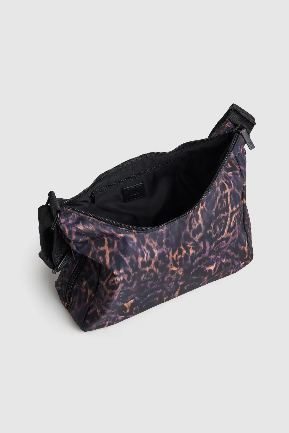 Gia Nylon Shoulder Crossbody Bag Strandbags