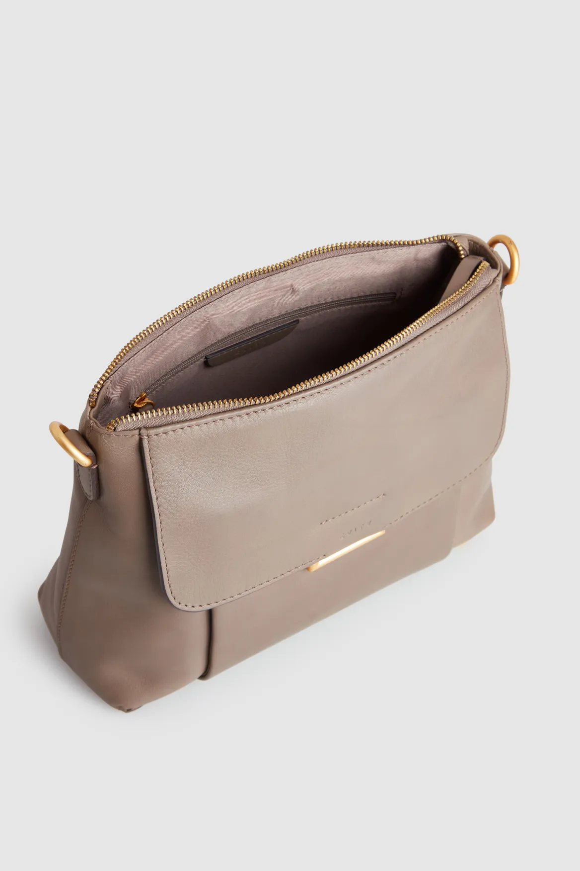 Luna Leather Crossbody Bag Strandbags