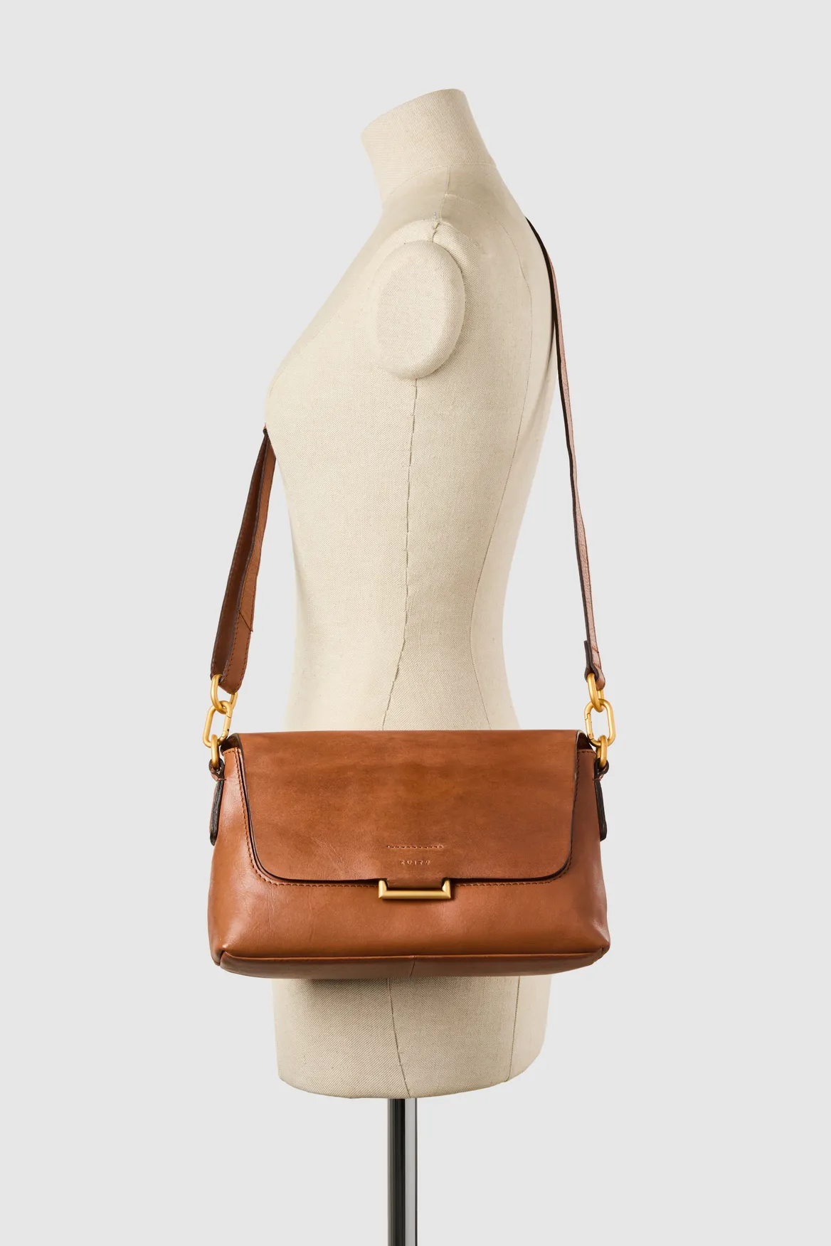 Luna Leather Flap Crossbody Bag Strandbags