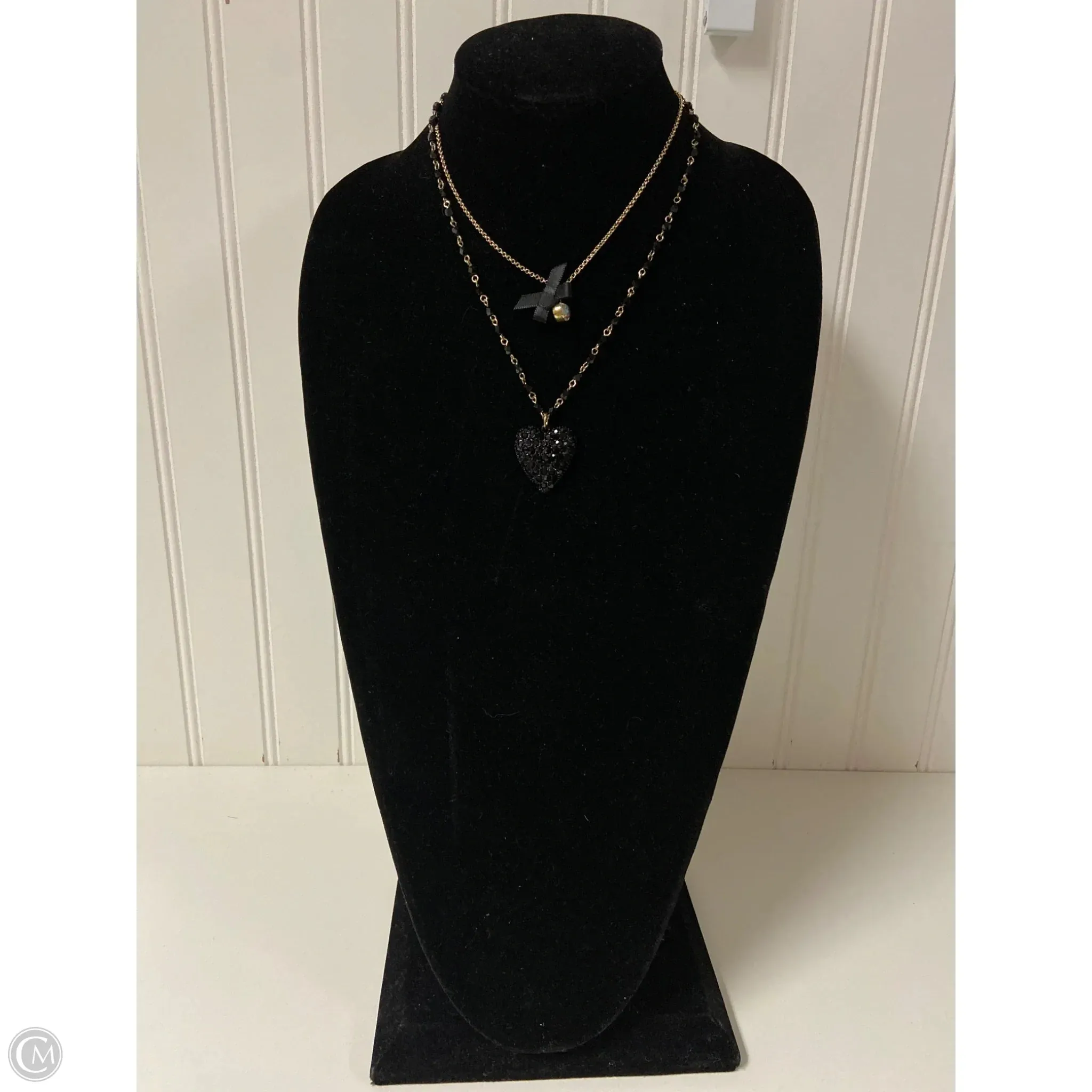Necklace Layered By Betsey Johnson, Size: 1