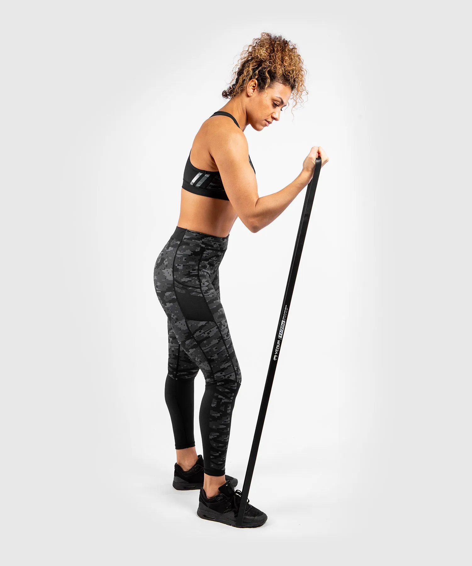 Venum Challenger Resistance band- Black - 25-50lbs